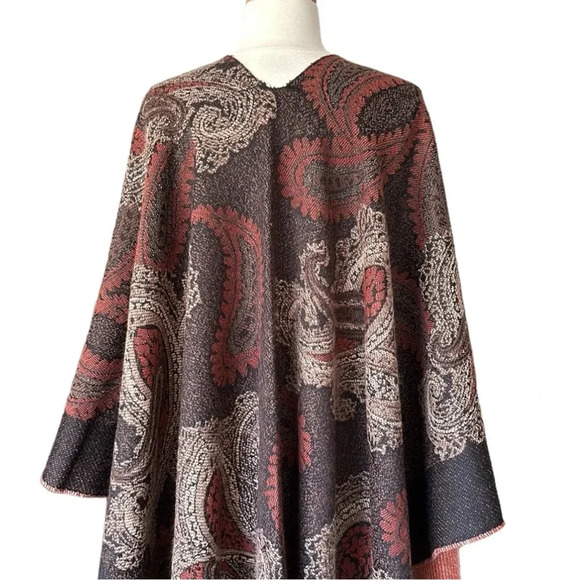 ESPRIT Knit Blanket Wrap Cape Paisley Fringe Bohemian, OS - Picture 7 of 16